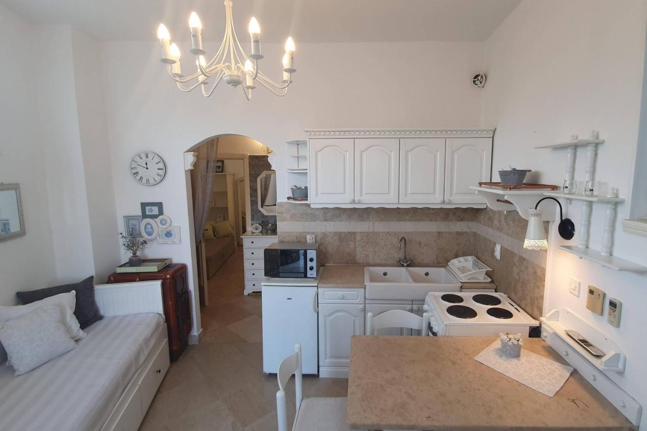 Family Friendly Apartments With A Swimming Pool Lovran, Opatija - 14178 Zewnętrze zdjęcie