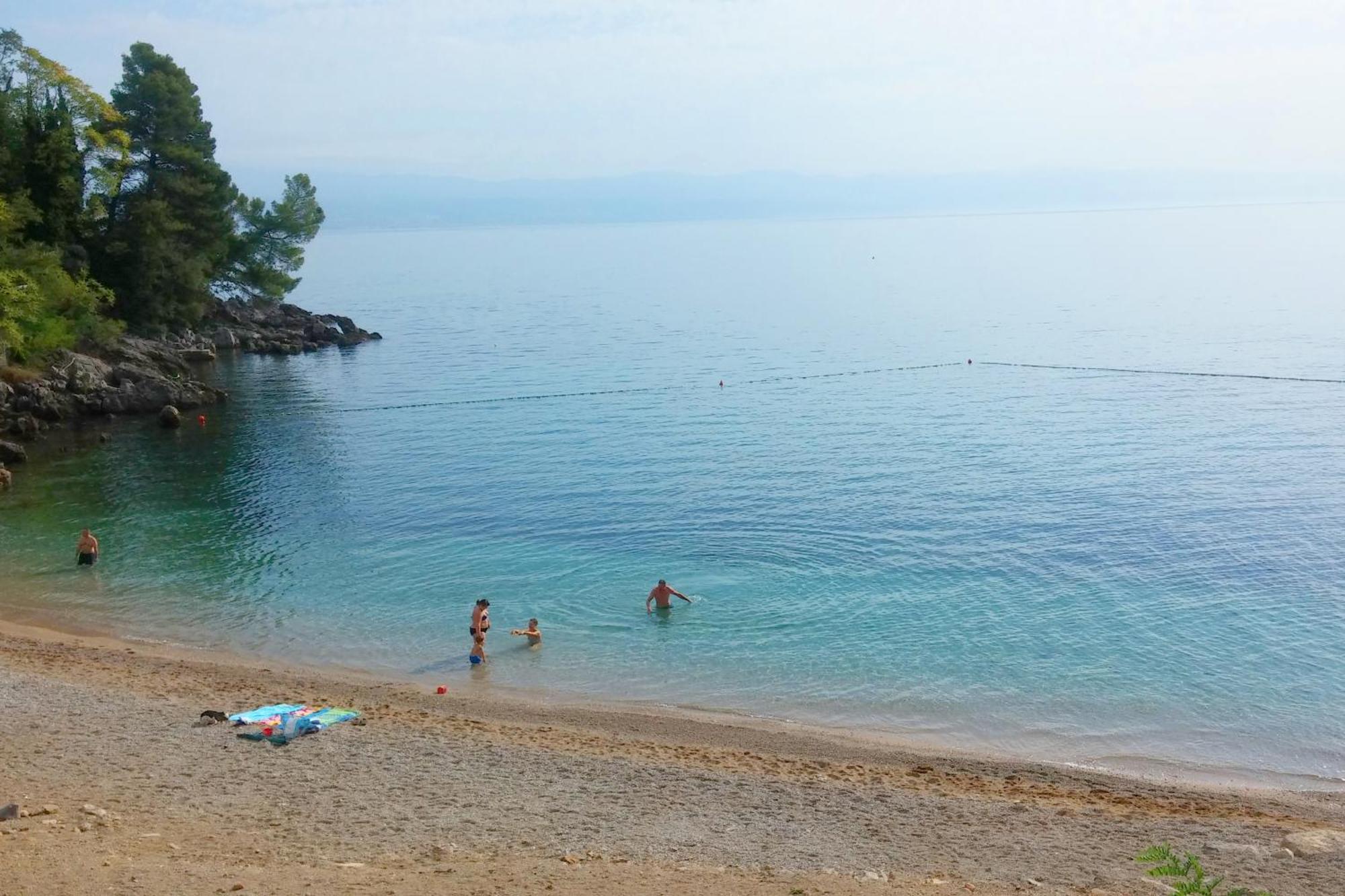 Family Friendly Apartments With A Swimming Pool Lovran, Opatija - 14178 Zewnętrze zdjęcie