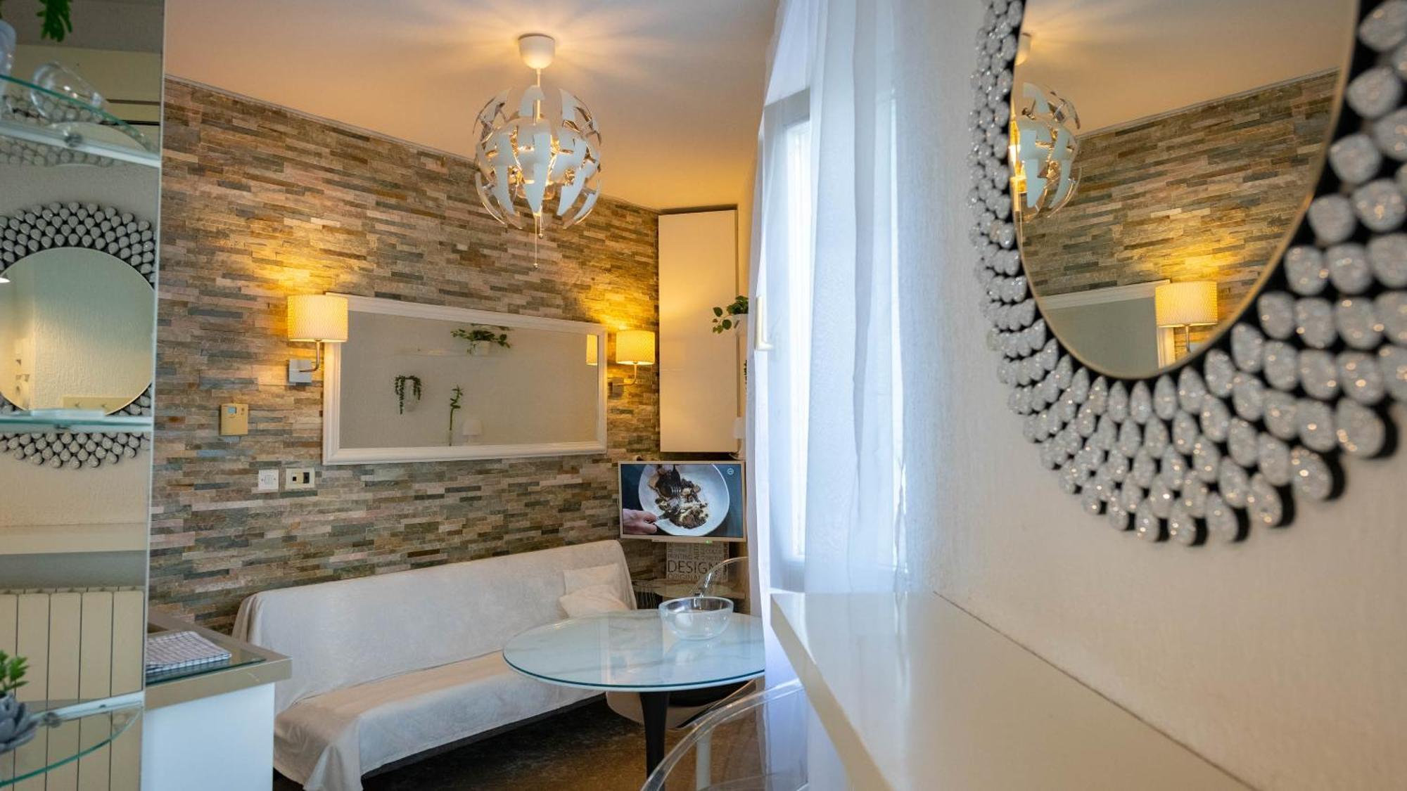 Family Friendly Apartments With A Swimming Pool Lovran, Opatija - 14178 Zewnętrze zdjęcie