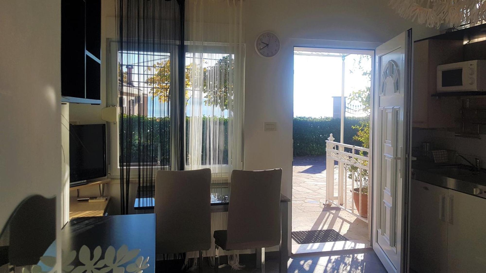 Family Friendly Apartments With A Swimming Pool Lovran, Opatija - 14178 Pokój zdjęcie